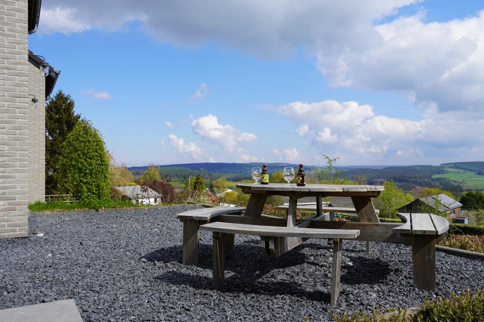 "Petite Perle En Haute Ardenne" Avec Vue Sur La Vallee, Cabine Infra-Rouge Et Bain Balneo Lierneux 外观 照片